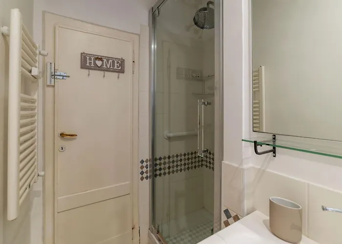 Guesthost Cozy Flat X4 - 450m To Vatican City! Rom